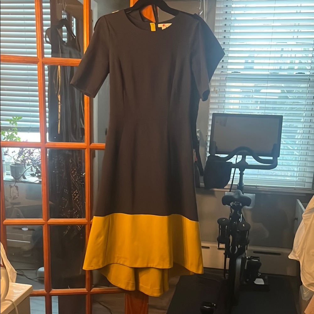 Boden Navy and Yellow A-Line midi-Length Dress with Short Sleeves